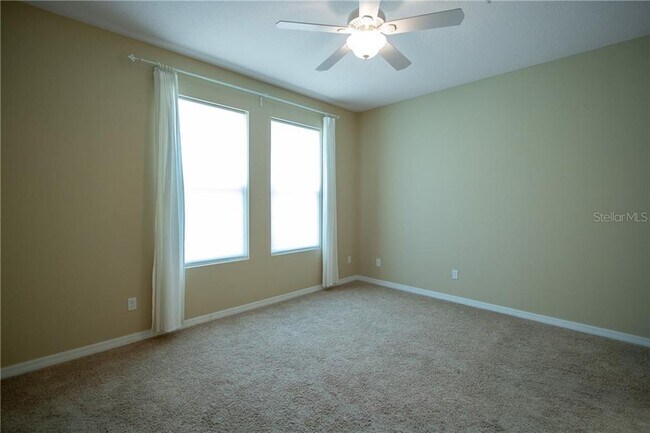 Building Photo - 14450 Desert Haven St