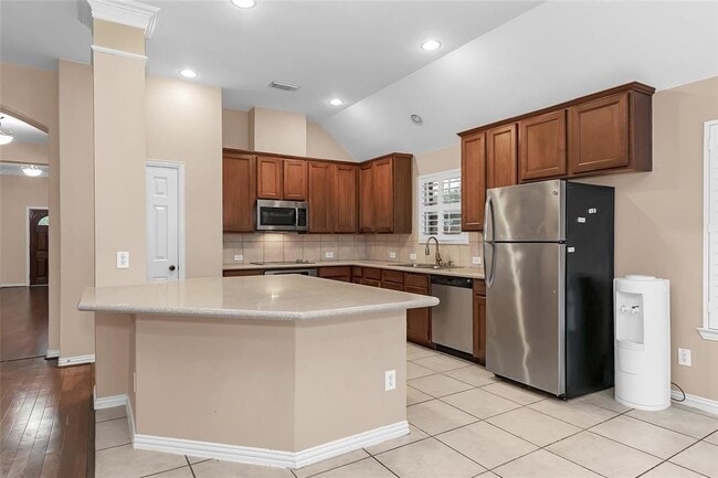 Building Photo - 8318 Lemonmint Meadow Dr