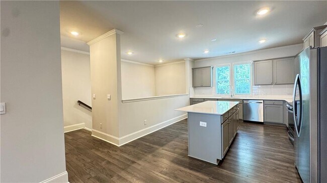 Building Photo - 285 Vista Ln