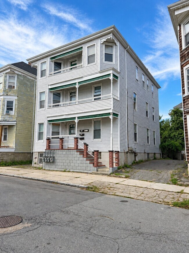 Building Photo - 103 David St