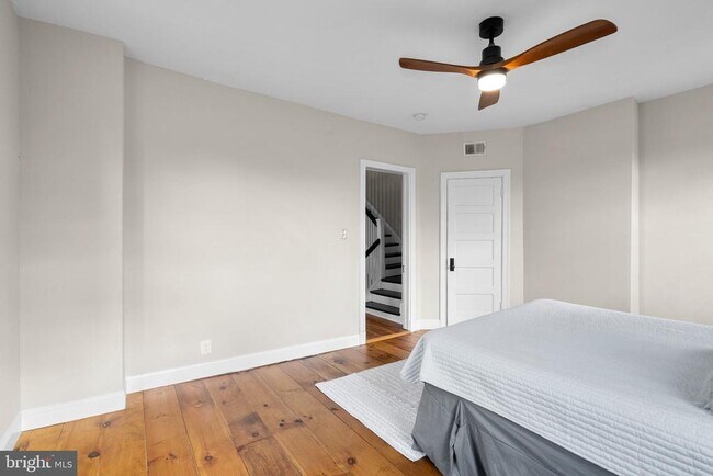 Building Photo - 1616 Kilbourne Pl NW