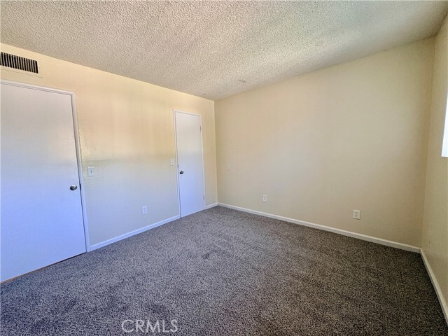 Building Photo - 1452 3rd St