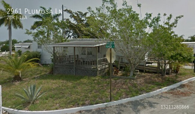 Building Photo - 2961 Plumosa Ln