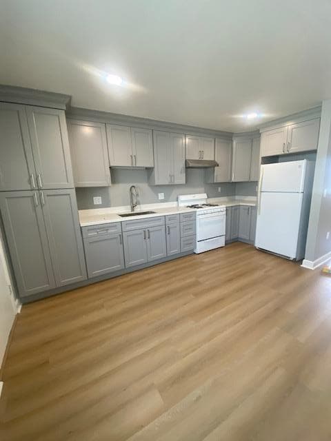 Building Photo - 217 8th St