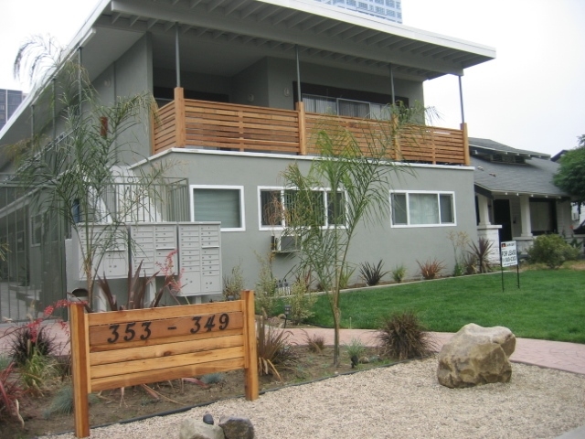 Building Photo - Doran Apartments