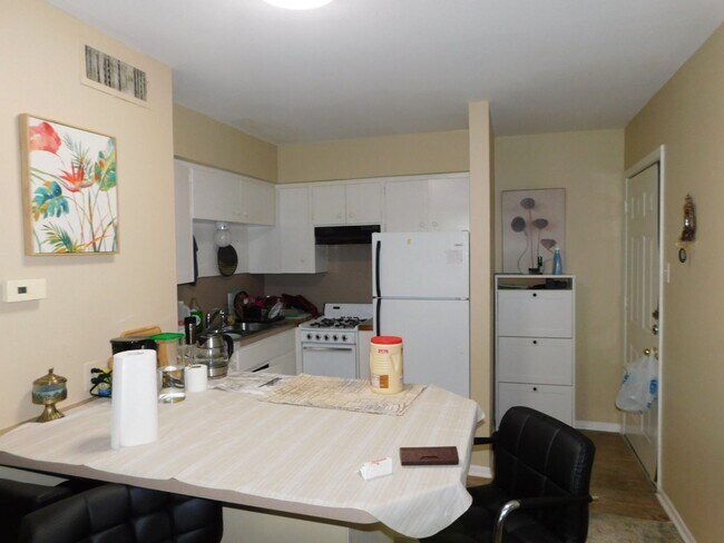 Building Photo - UT condo for lease