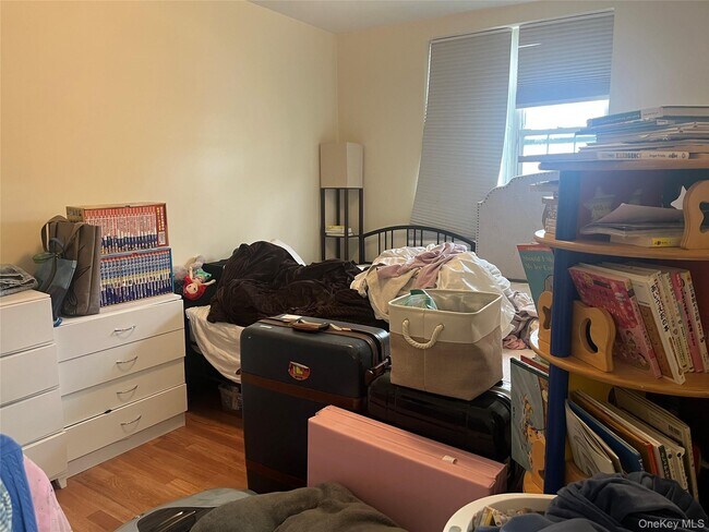 Building Photo - 208-08-208-39 39th Ave