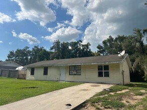 Building Photo - Beautiful 4BR/1BA Dade City Home NO APPLIC...