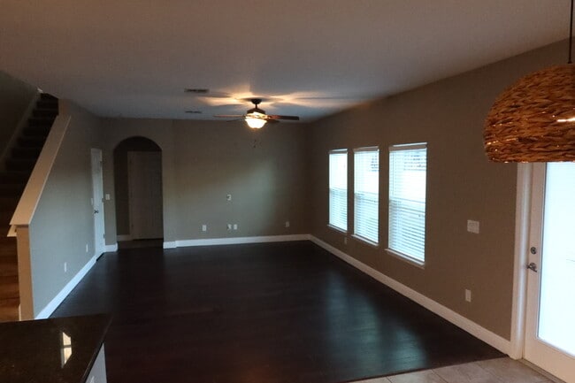 Building Photo - 14718 Fells Ln