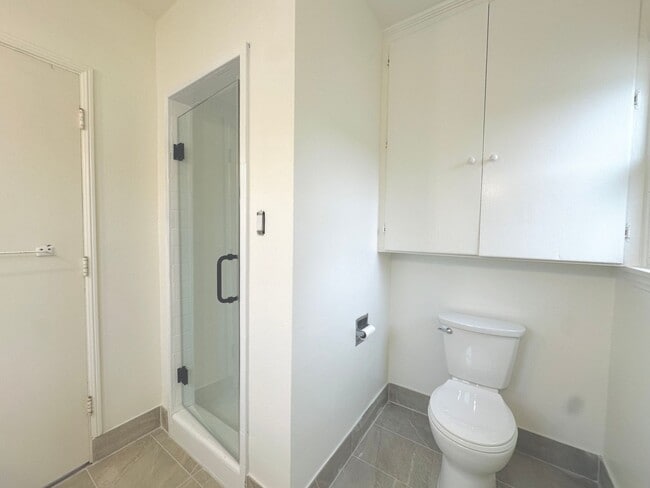 Building Photo - Charming 3 bed/2 bath House for Rent in Si...