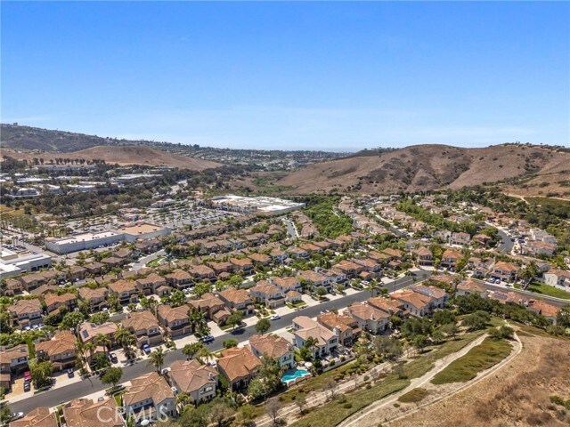 Building Photo - 55 Via Sonrisa