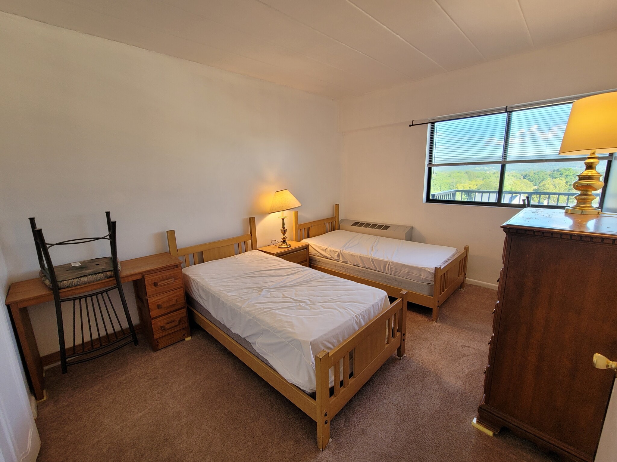 Comfortable Beds - 255 E Beaver Ave