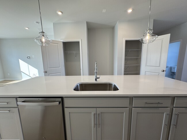 kitchen island, bright and spacious, 2 pantries - 5977 Cling Ln