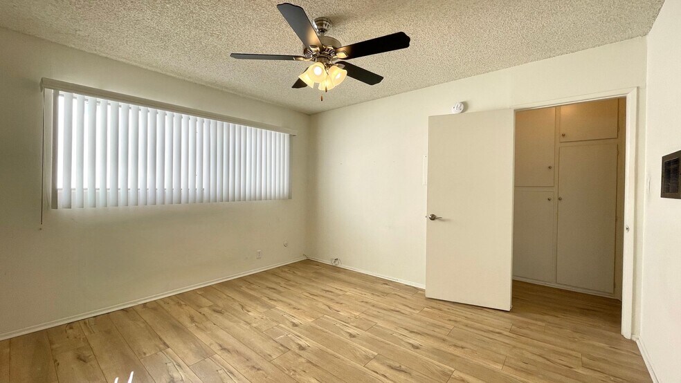 Building Photo - 849 N McCadden Pl