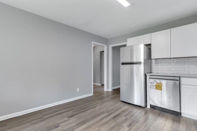 Building Photo - 2058 Nettie Ct