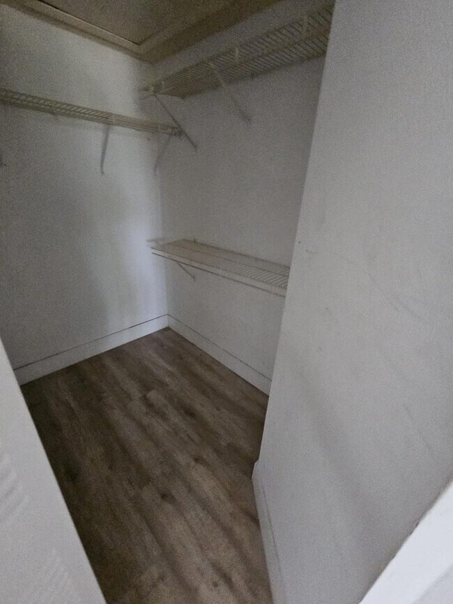 Building Photo - 2445 SW 18th Terrace