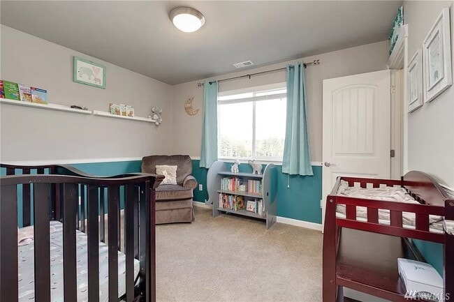 Guest BR 2 - 3960 Maritime Dr SW