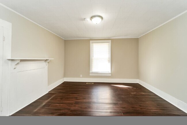 Building Photo - Hot Listing in Bessemer! 3 Beds, 2 Baths &...