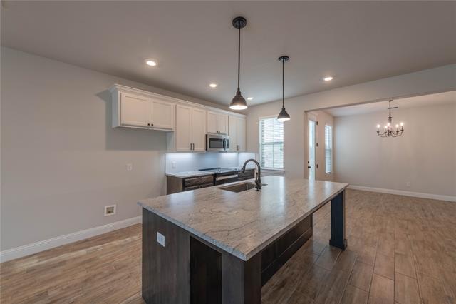 Building Photo - 9716 Thorncrown Ln