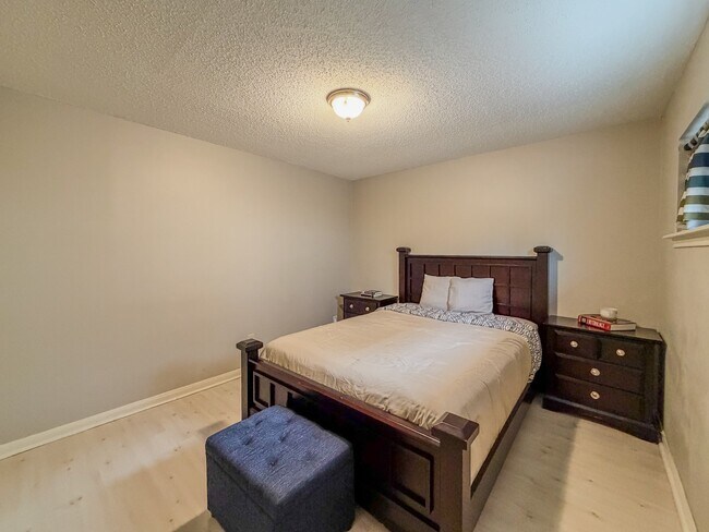 Building Photo - 2574 Marilee Ln