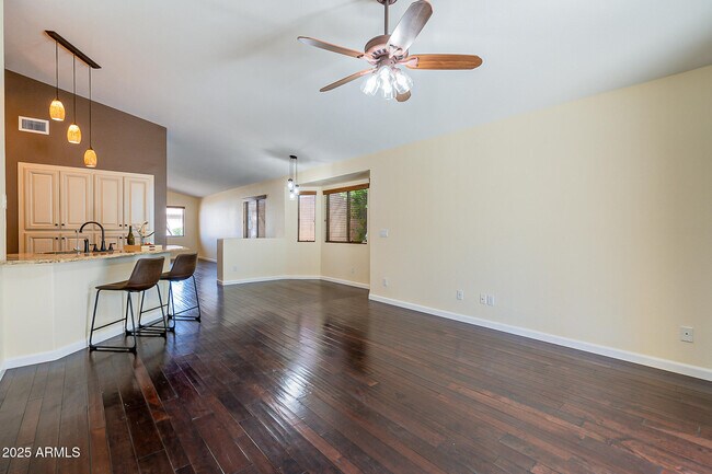 Building Photo - 6347 W Saddlehorn Rd