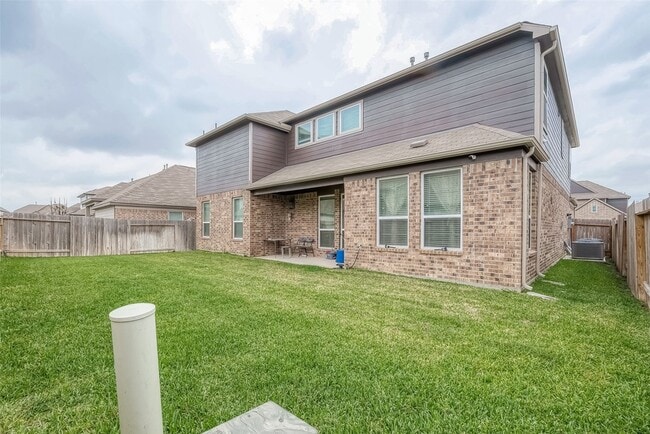Building Photo - 20607 Enrique Dr