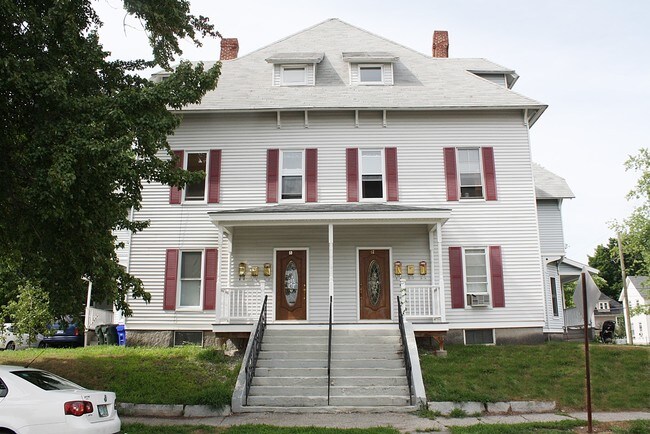 Building Photo - 60-62 Appleton St