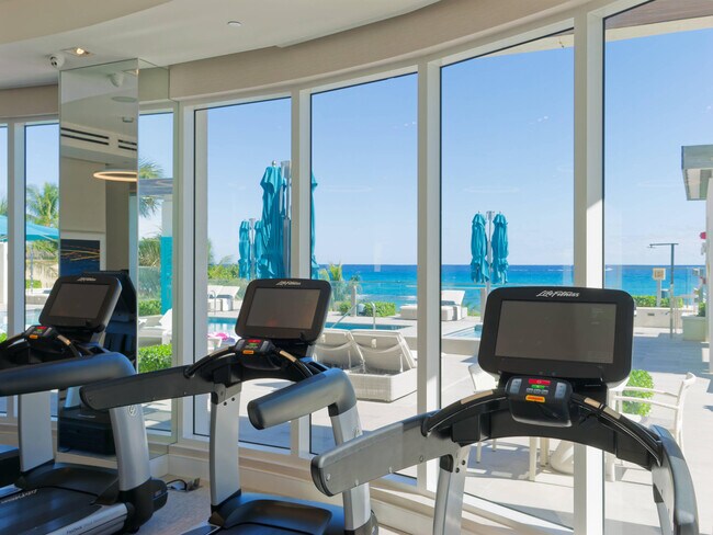 Building Photo - 3730 N Ocean Dr