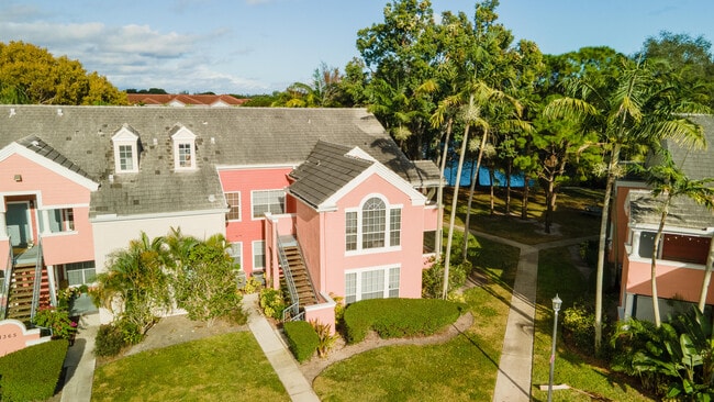 Building Photo - 1365 Crystal Way