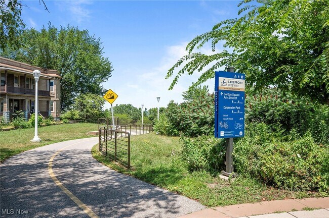 Building Photo - 5017 Tillman Ave