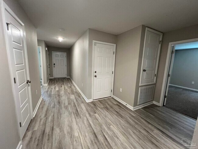 Building Photo - 6161 Native Dancer Wy