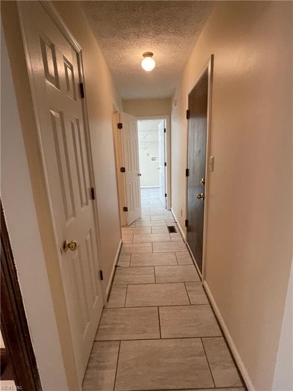 Building Photo - 403 Coach Hovis Dr
