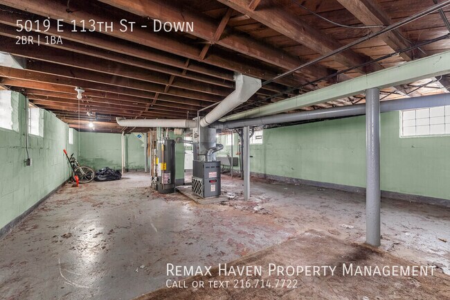 Building Photo - 5019 E 113th St