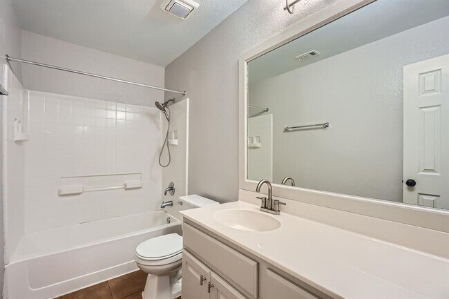 Building Photo - 170 Wildhorse Creek