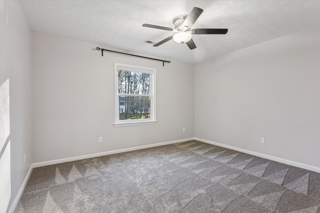 Building Photo - Quiet Coastal VA Yorktown Rental Near Bases