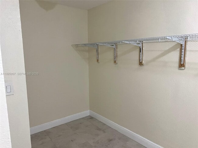 Building Photo - 4848 NW 24th Ct