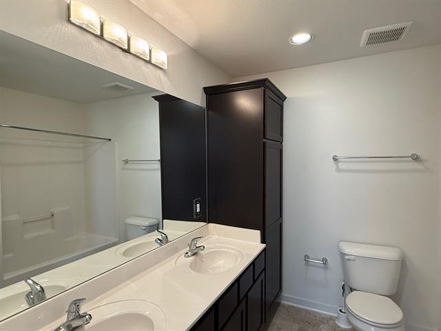 Building Photo - 513 Wood Dr