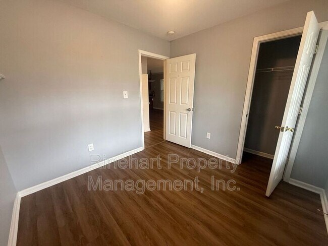 Building Photo - 1458 Harpers Inlet Dr