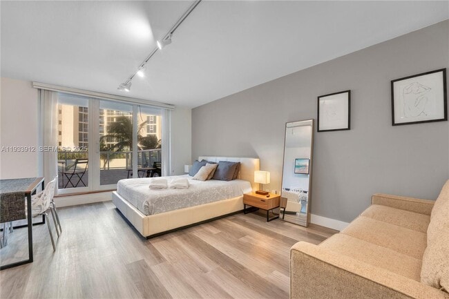 Building Photo - 19201 Collins Ave