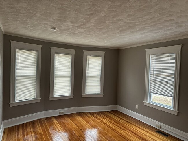 Building Photo - 238-240 Oak Street