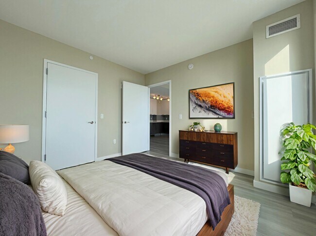 Building Photo - 1524 Sheepshead Bay Rd