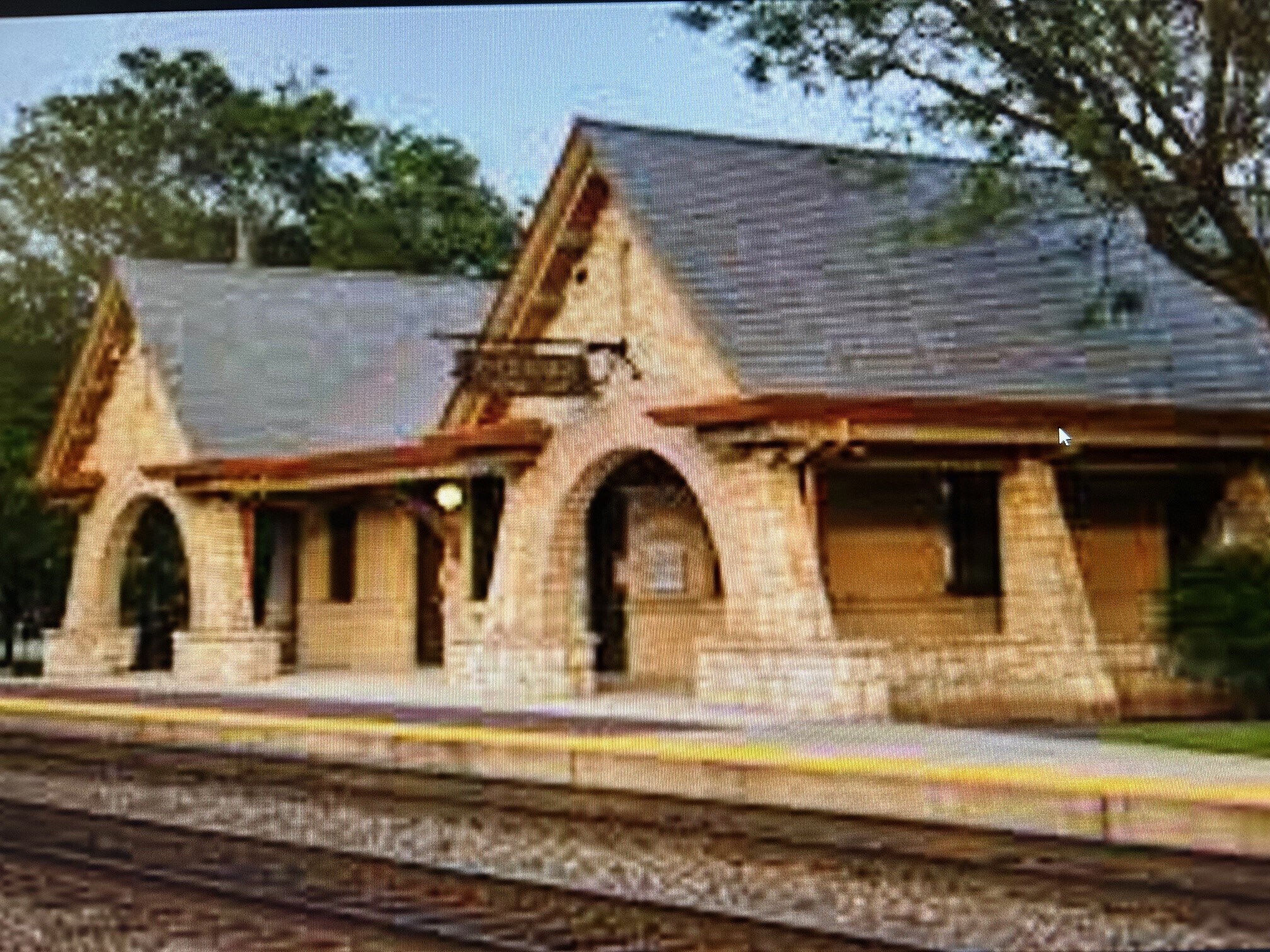 Stone Ave. Train Station - 715 W Hillgrove Ave