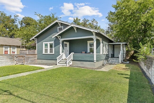 Building Photo - 519 E Ashby Pl