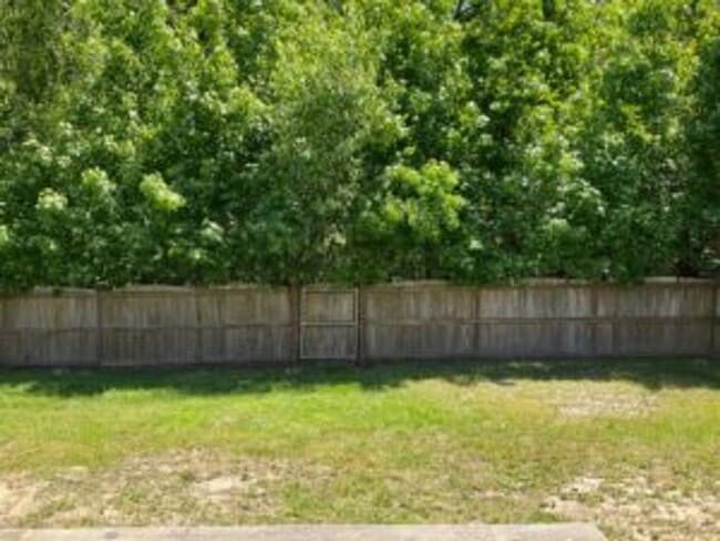 Building Photo - 336 Wild Olive Dr