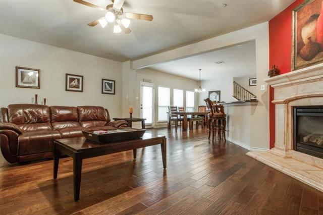 Building Photo - 4261 Comanche Dr