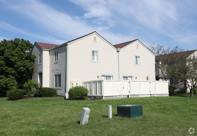Building Photo - Cunard Village Apartments