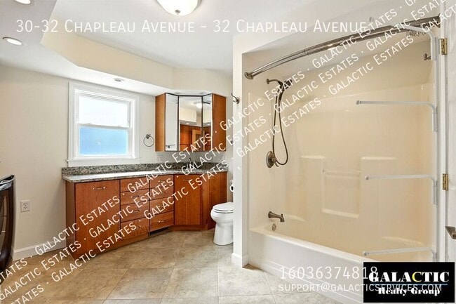 Building Photo - 30-32 Chapleau Avenue-32 Chapleau Avenue
