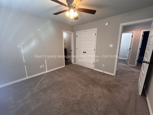 Building Photo - 446 N Albert Pike Ave