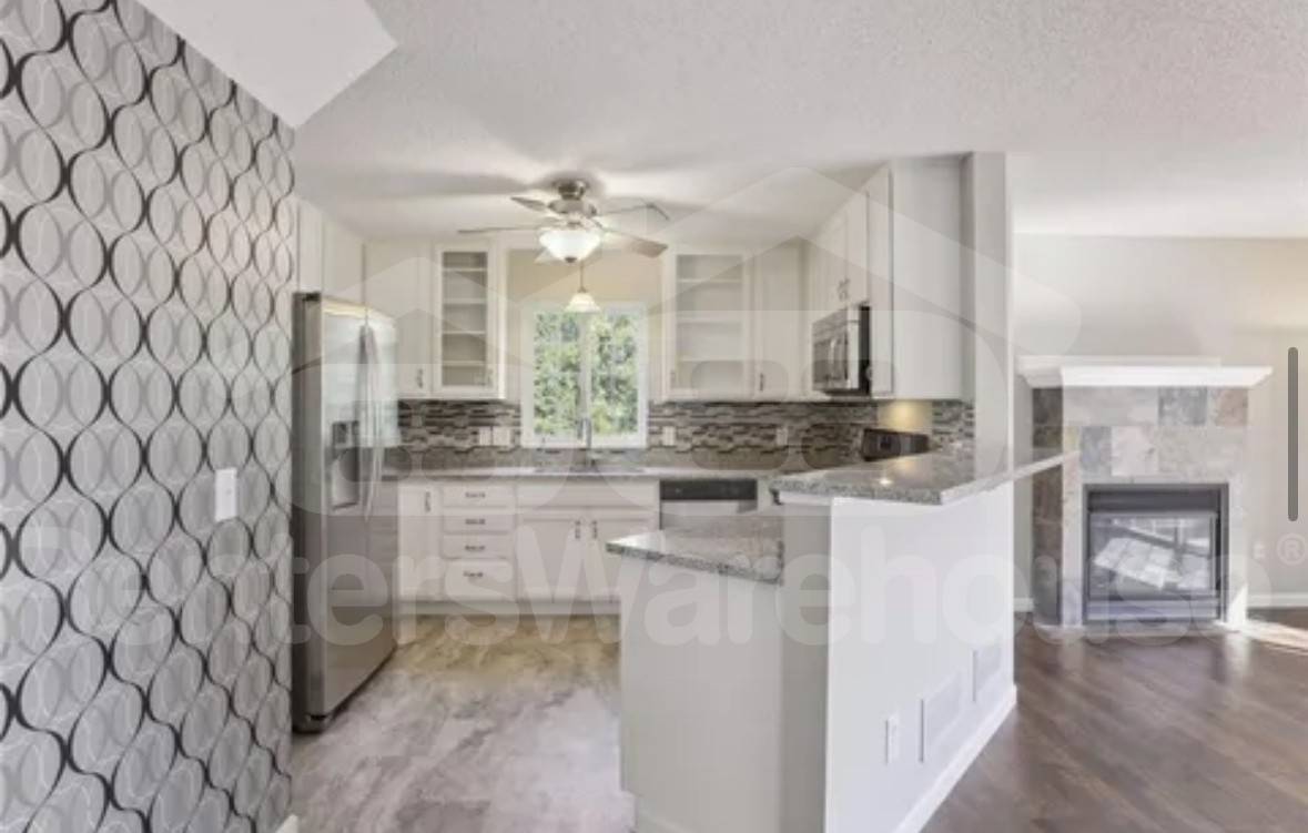 Building Photo - 16168 70th Pl N