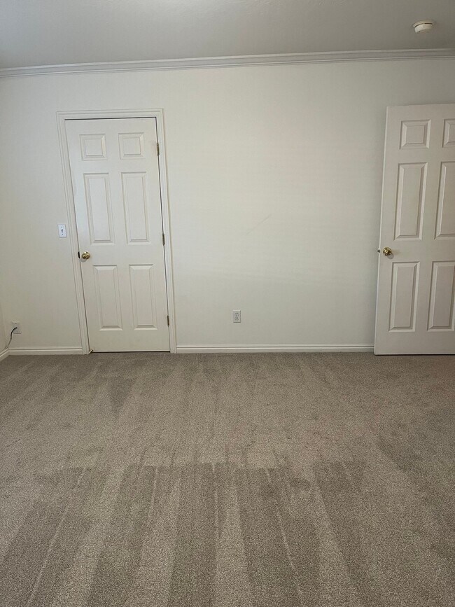 Building Photo - 1735 W 540 N
